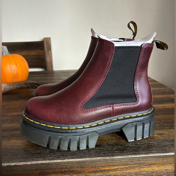 Doc Martens Boots! - Picture 3 of 4